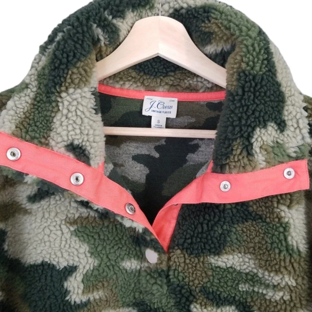 J.CREW Teddy Sherpa Fleece Camo Pullover Jacket Neon Coral Snap Collar Small
